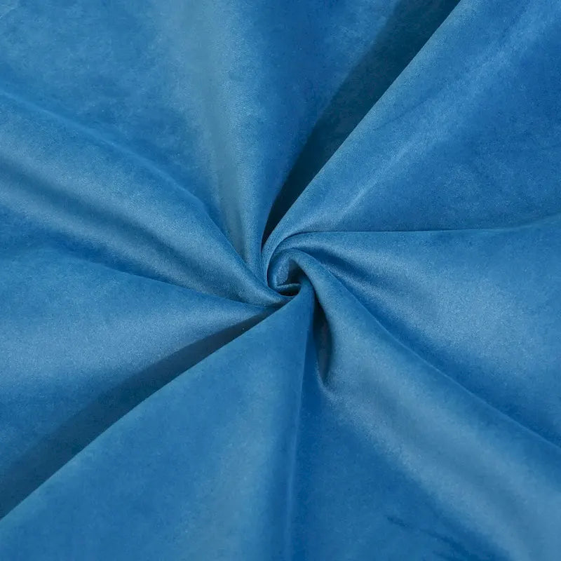 Canapé d'angle en velours en U avec assise large et profonde en plumes et duvet, convertible avec 2 poufs de rangement.